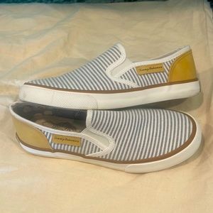Tommy Bahama Slip On Boat Shoes